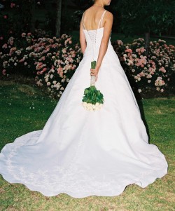 wedding dress back