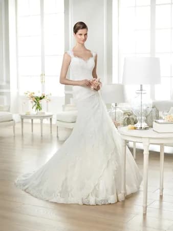 Cinderella's Closet | Couture-inspired Wedding Dresses